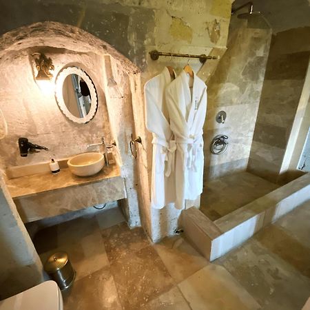 Mimi Cappadocia Luxury Cave Hotel Uçhisar Eksteriør billede