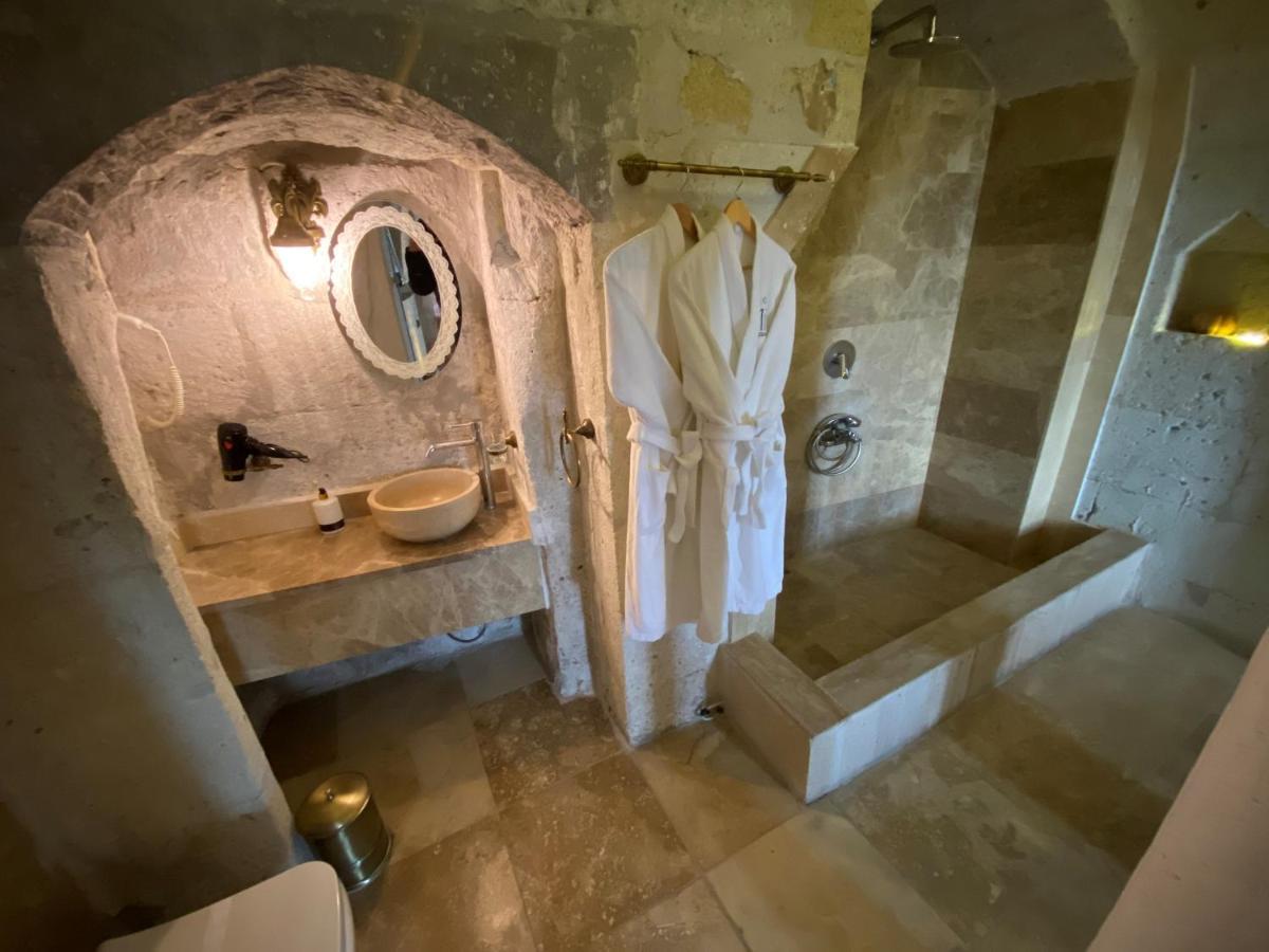 Mimi Cappadocia Luxury Cave Hotel Uçhisar Eksteriør billede