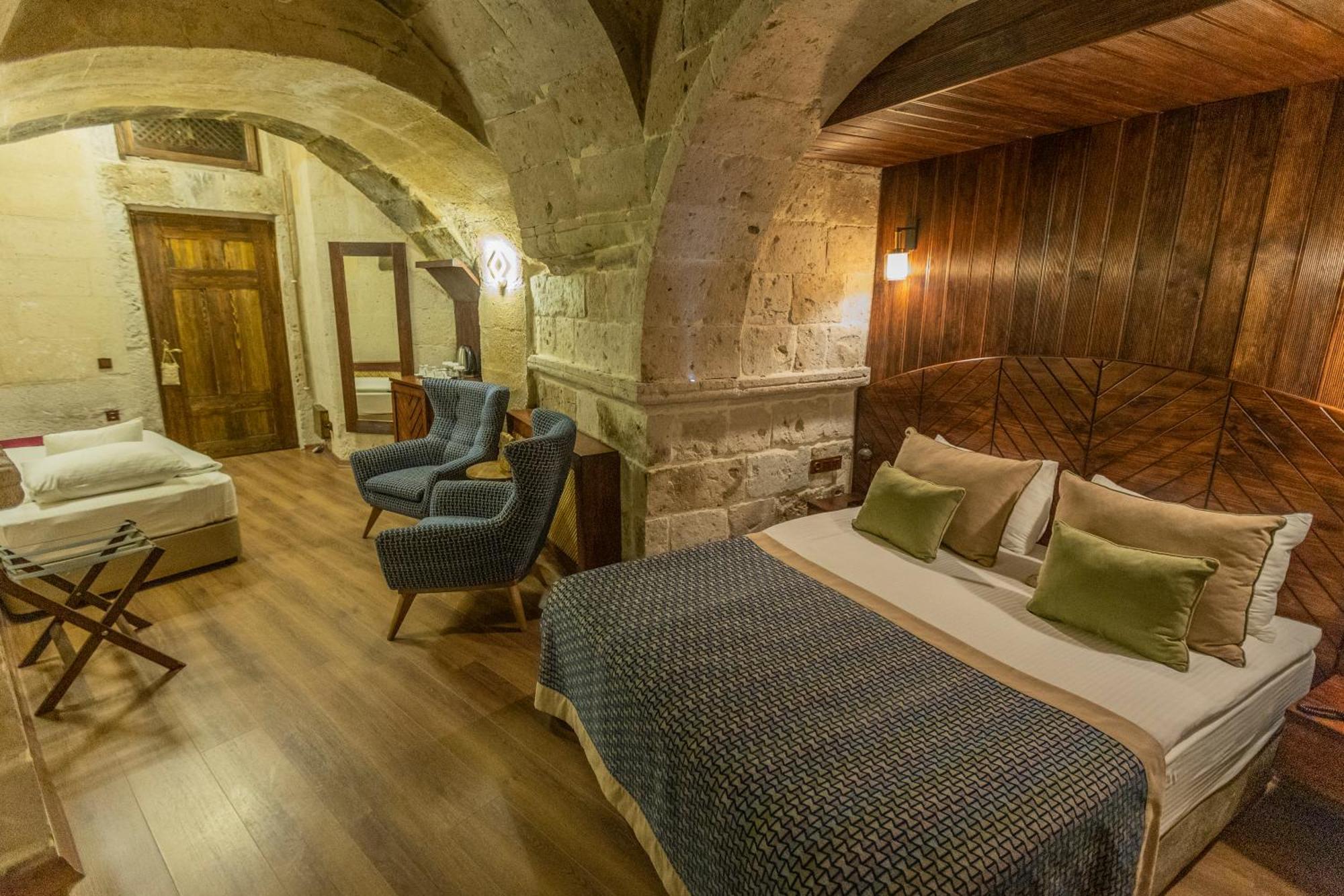 Mimi Cappadocia Luxury Cave Hotel Uçhisar Eksteriør billede