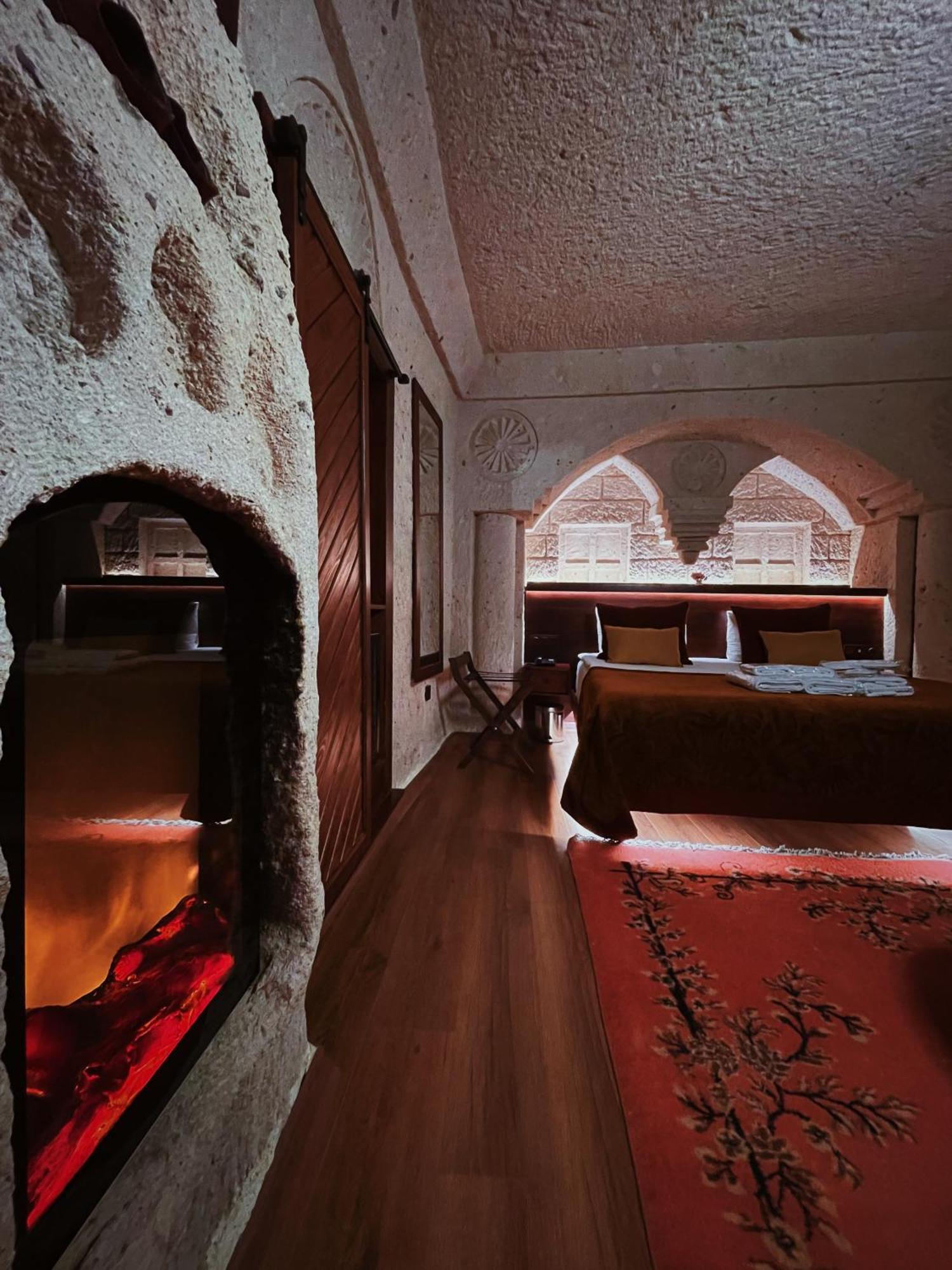 Mimi Cappadocia Luxury Cave Hotel Uçhisar Eksteriør billede