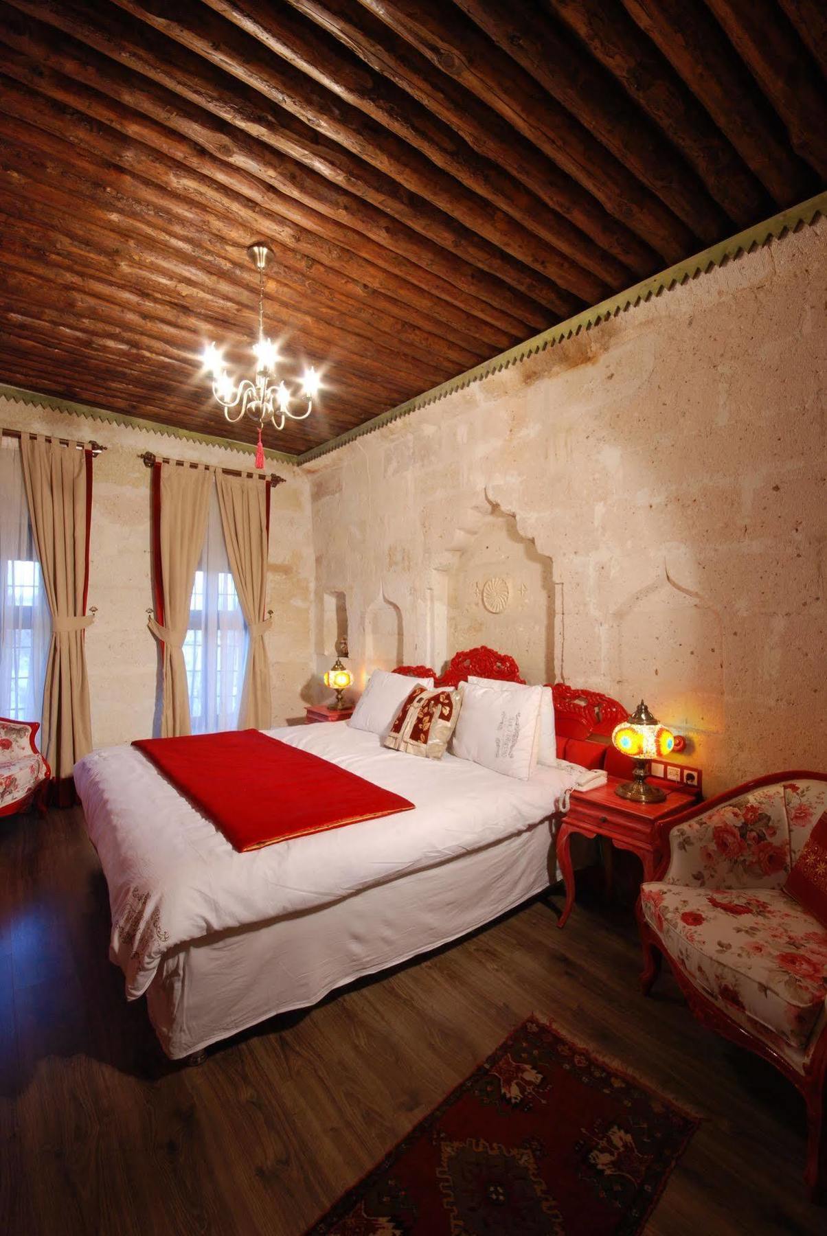 Mimi Cappadocia Luxury Cave Hotel Uçhisar Eksteriør billede